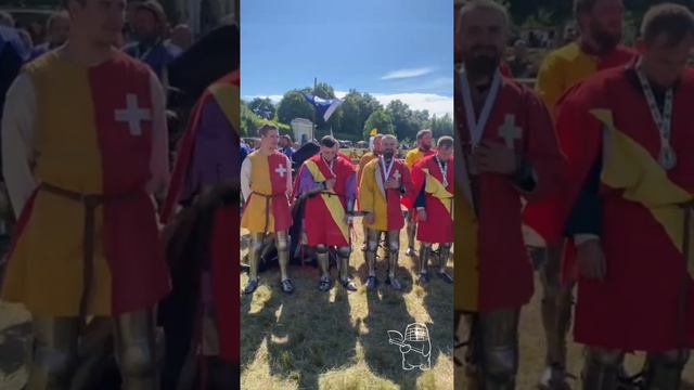 Мысли каждого бойца во время награждения: