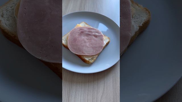Сэндвич на завтрак #завтрак #рецептзавтрака #food #foodvlog