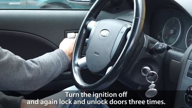 How to activate automatic locking Ford Mondeo MK3 anti hijack safety feature