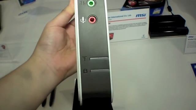 Hands On of the MSI WindBox DC100 Nettop at IFA 2011