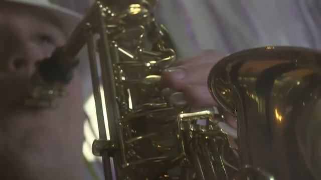 Предложение руки и сердца