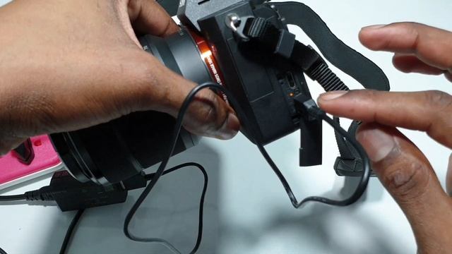 3 Ways to charge your Sony A7iii and A7iv mirrorless Camera.