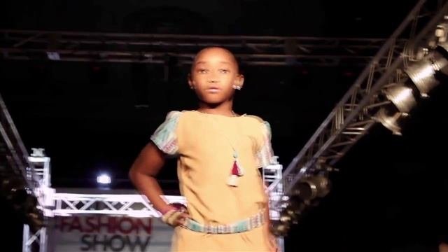 Young Socialites & Tutu Icey @ Walk Fashion Show 2015