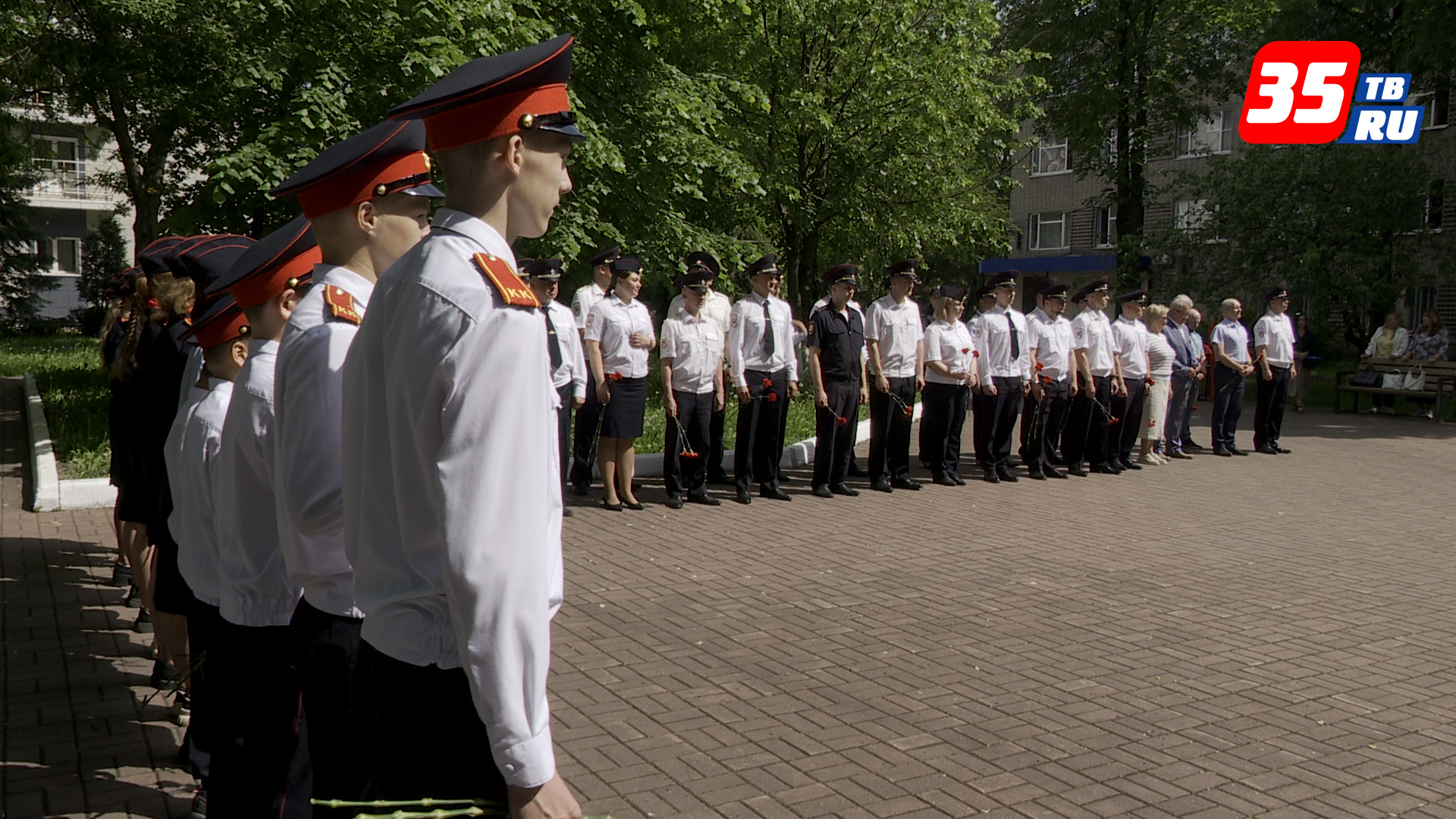 Сегодня отмечают день образования российской полиции