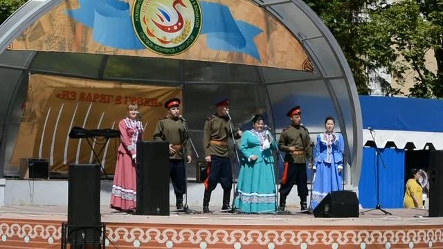 Народный фольклорный коллектив 