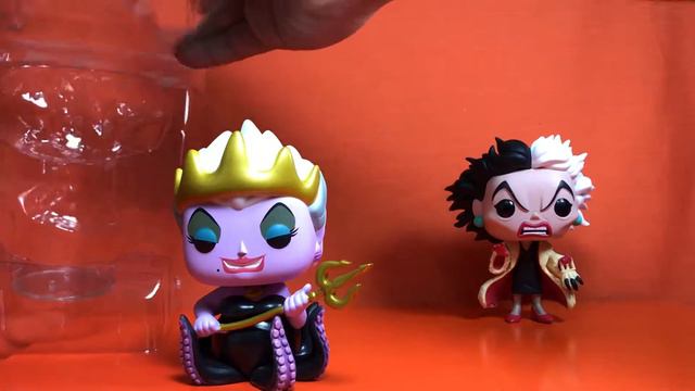 Review Funko POP Ursula with Cruella Devil -2 pack