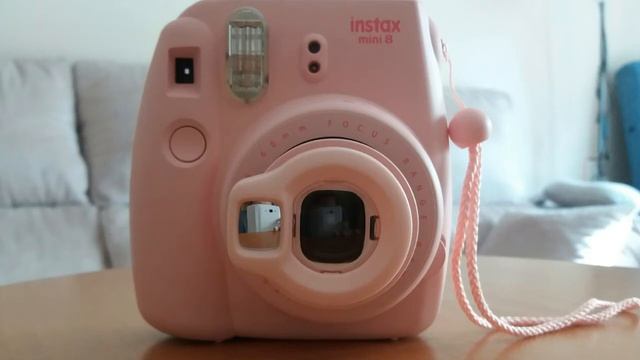 MAM. Como hacer un selfie con la Instax mini 8 de Fujifilm