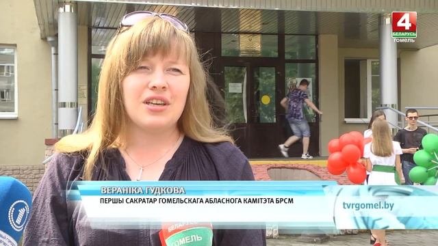 20 новорожденных малышей Гомеля получили вышиванки