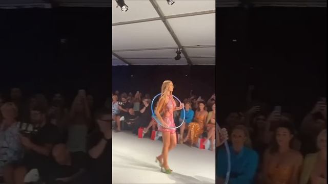 Priscilla Ricart - This is how you tear up the Runway!