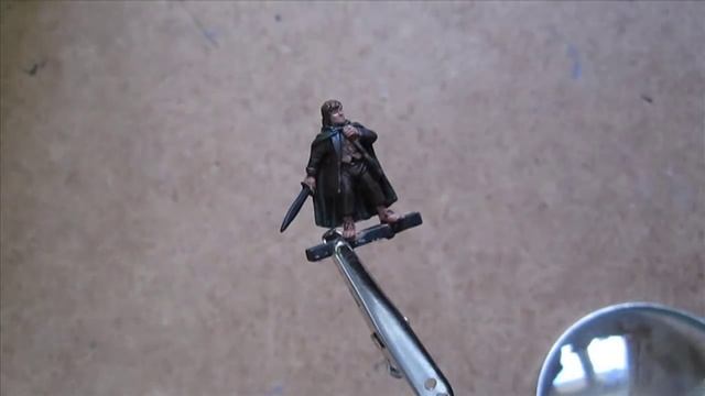 Warhammer Lord of the Rings How to Guide, Tips and Tricks to Paint Frodo