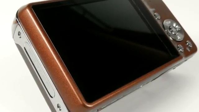 Samsung WB600: It's still small enough for your pocket