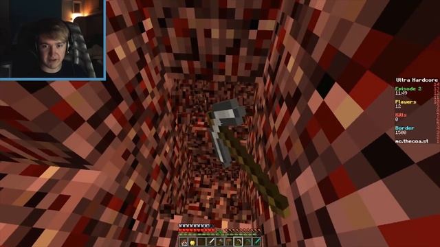 GOLDEN APPLES?! | Minecraft Cube UHC Season 19 #2