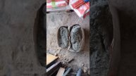 Цемент . Как достать из мешка по японски ?