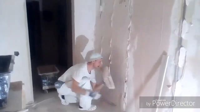 Штукатурка по маякам. Шпаклевка под обои.