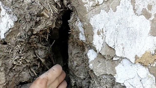 Разбор фасада саманного дома обшитого железом трэшовый трэш!