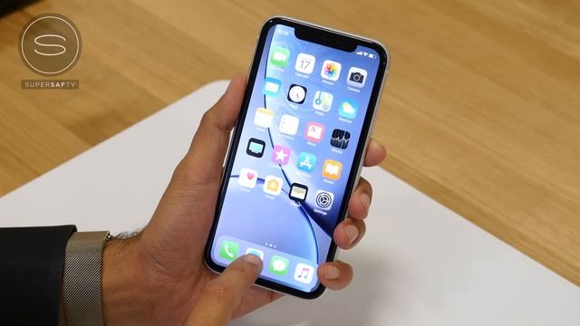 iPhone XR Hands-on - All Colors