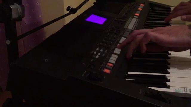 Darte un beso teclado Yamaha psr s650