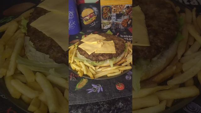 Муж: Хочу бургер 🍔 да не вопрос 😘🤗👍 #еда #рецепты #рецепт #кулинария #просто #вкусно #бургер