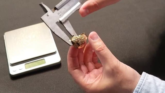 Золотая печатка/перстень/кольцо