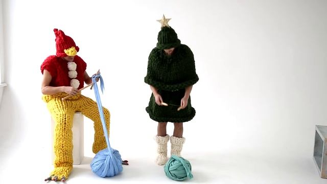 И елочки в лесу вяжут из мериноса. Поздравляем с Новым 2017 годом! ДомПряжи.рф