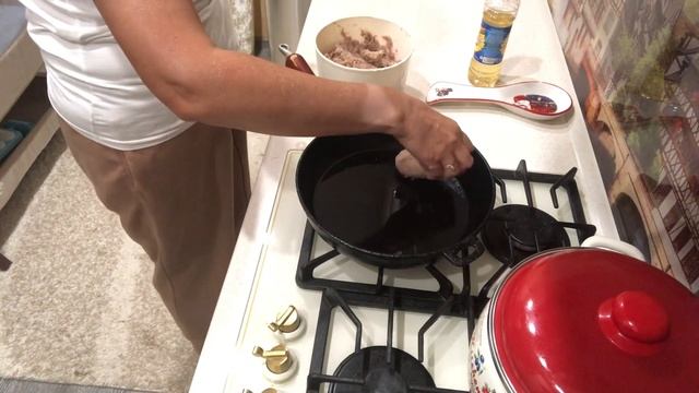 Сочные котлеты на соде.
