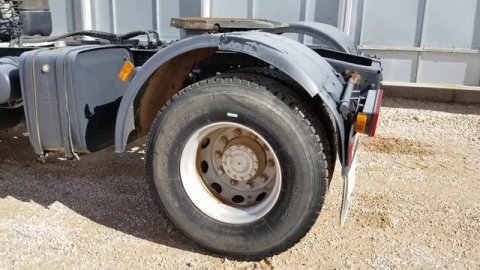 Truck Tractor for sale- 2005 Renault Premium 420DCI | Ritchie Bros Ocaña, ESP, 31/03/2022