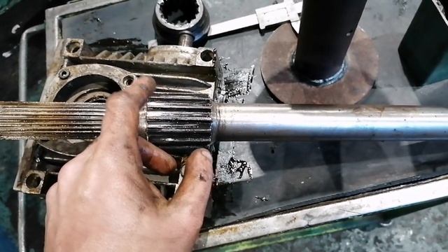 Механическая лебёдка на Уаз.