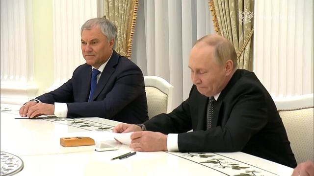 Владимир Путин. Встреча с Председателем Национального собрания Вьетнама Чан Тхань Маном.