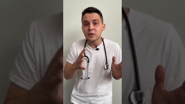 Почему ребенок потеет?