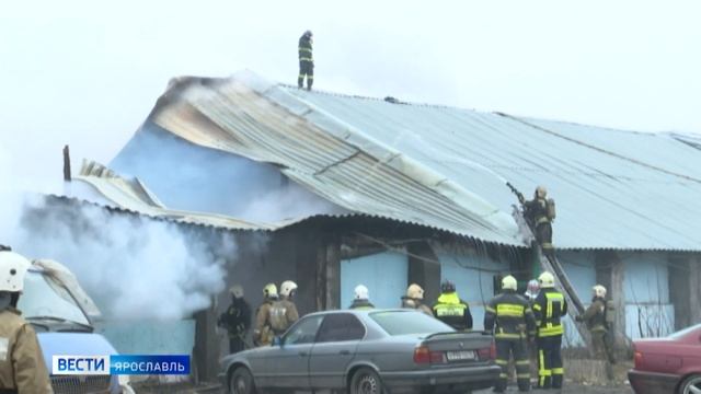 Крупный пожар в Ярославле: во Фрунзенском районе на улице Песочной загорелся склад