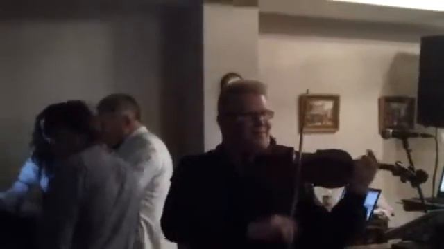 АЛЬБЕРТ КОРАБЕЛЬНИКОВ   Р  ТРЮФЕЛЬ  МАГНОЛИИ И РЫБАК