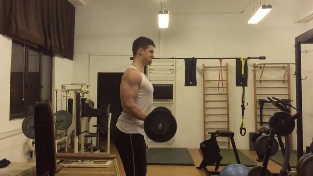 Ako Zväčšiť BICEPS Za 15 MINÚT | 3 Cviky Na Rast |