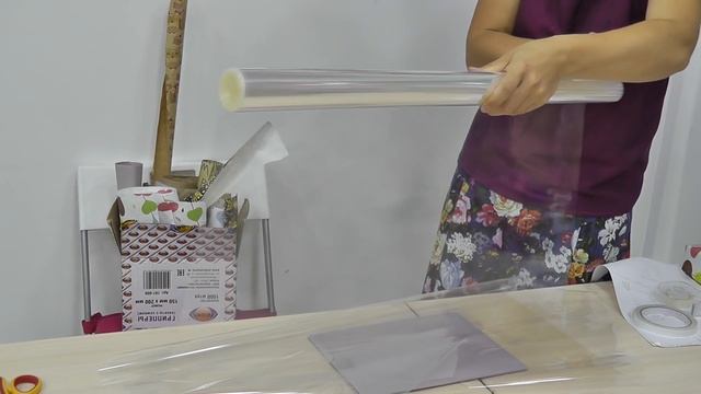 Упаковка в форме пирамиды (прозрачная пленка)