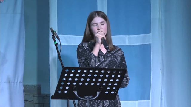 "Что за Дитя в хлеву чужом?" | Ивлева Дарья (Автор оригинальной песни - Phil Wickham) | 07.01.2022