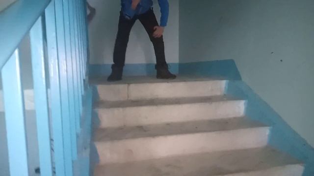 #Школьник блюёт