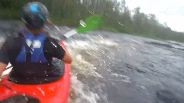 ПРО КАЯКИ (для многодневных сплавов по рекам с порогами)