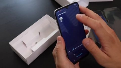 SAMSUNG ты что творишь?! Обзор Samsung A30