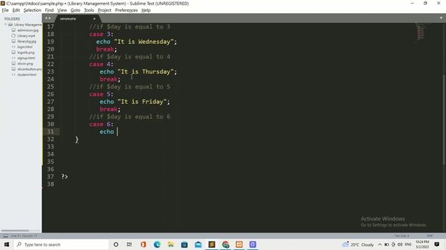 Creating a program to show day of the week using switch in PHP