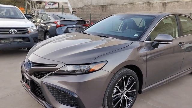 NUEVO CAMRY SE HÍBRIDO 2023 MÉXICO CON 208 HP !!!