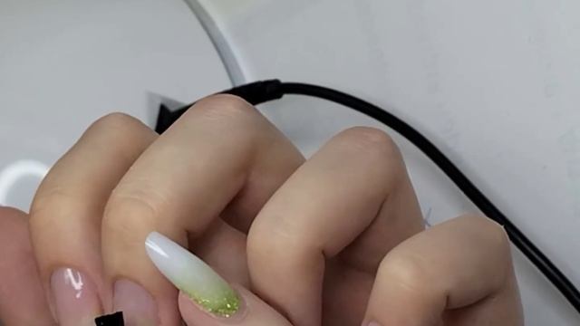 Наращивание ногтей на верхние формы арочный квадрат