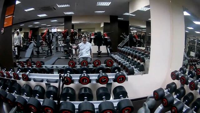 Подъём на бицепс съёмка на экшн-камеру
