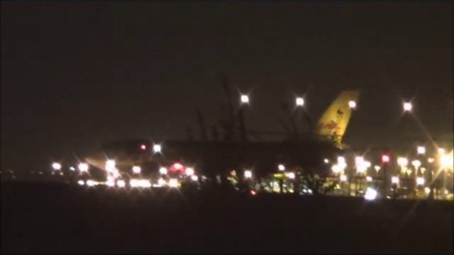 A300 DHL, rullaggio e decollo a Bologna [BLQ]
