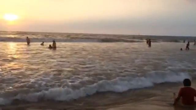Sunset in the Mount Lavinia Beach 05-03-2015