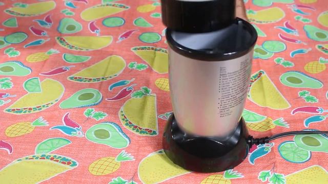 How to make the BEST BANANA GINGER MANGO SMOOTHIE.