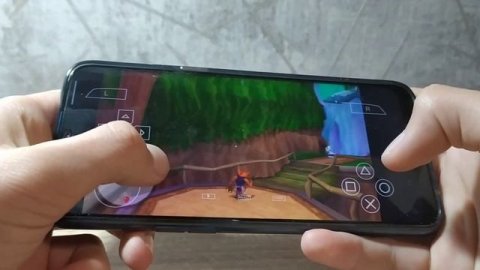 ЧЕМ ЛУЧШЕ ЭМУЛЯТОР PPSSPP, ЧЕМ ИГРОВАЯ КОНСОЛЬ PSP!?