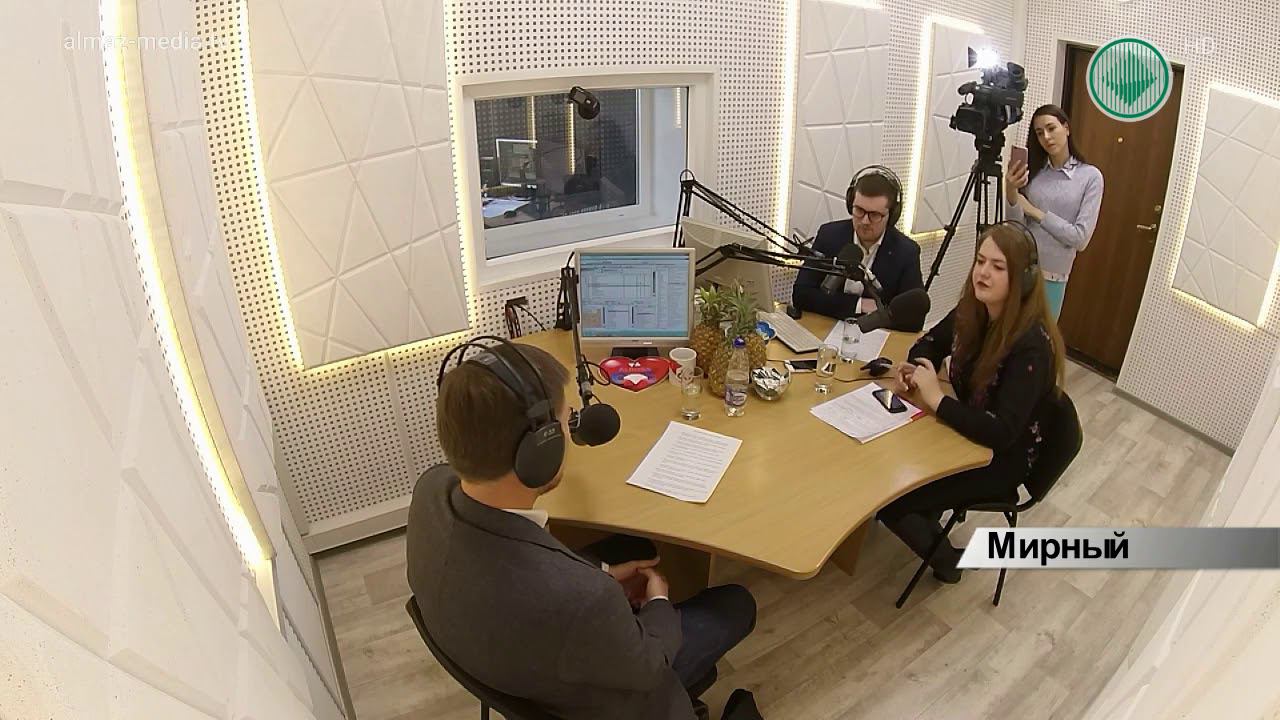 Сергей Иванов ответил на личные вопросы в эфире молодежной передачи «Ананас»