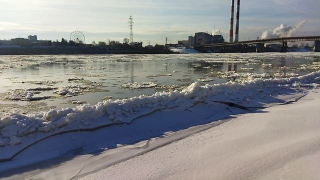 Осенний ледоход на реке Томи-2023