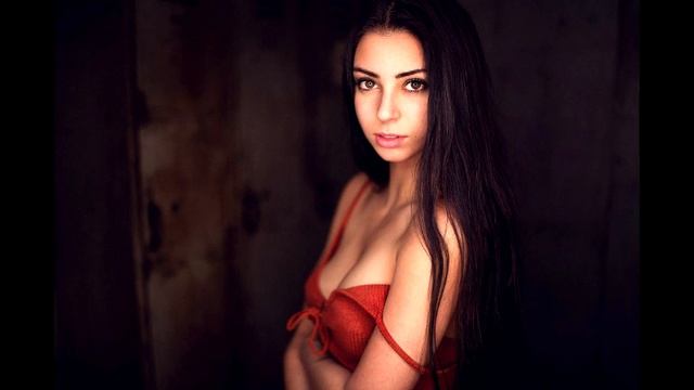 Как понять, что девушка тебя любит