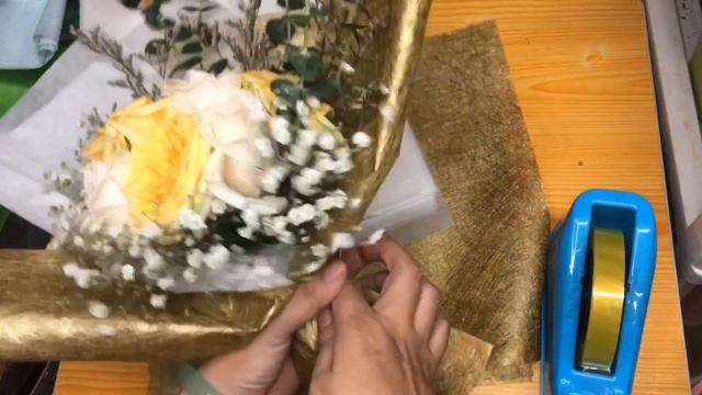 Yellow Mix White Roses Flower Bouquet | 黄白搭配干活不累 ｜ Huamama