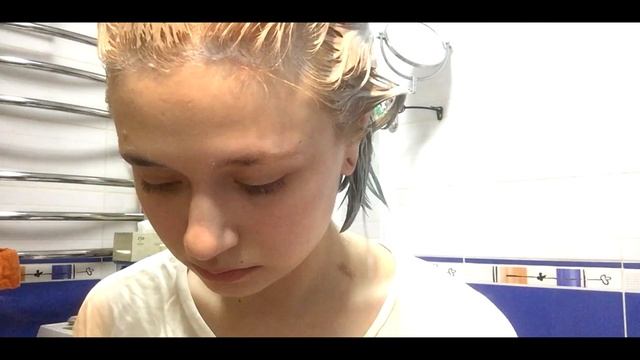 Обесцвечивание и покраска волос в домашних условиях. Красимся в яркий цвет ???
